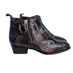 Aquatalia Faelynn Snakeskin Embossed Leather Ankle Booties